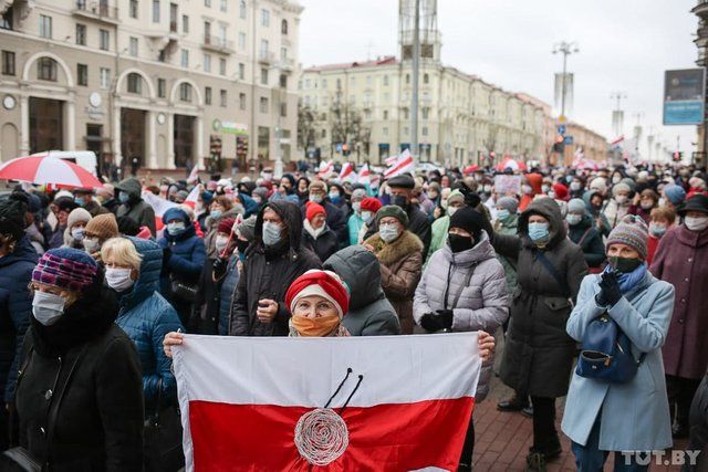 Пенсіонери у Білорусі вийшли «Марш мудрості»: є затримані