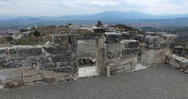 В античній Кібірі в Туреччині знайшли унікальні поховання