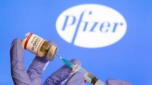 У Франції замість вакцини Pfizer 140 осіб вкололи фізрозчином