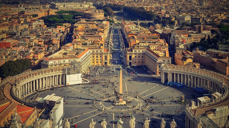 Ватикану належить п’ять тисяч об’єктів нерухомості у світі