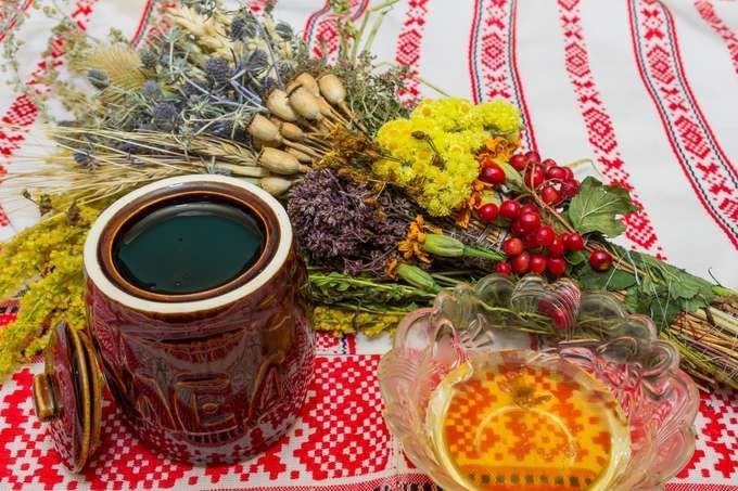 Медовий Спас святкують в Україні: традиції і прикмети