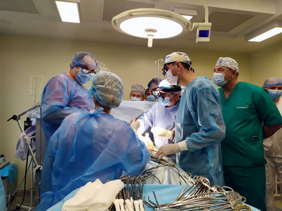 Вперше операцію з трансплантації легенів проведено в Україні (ФОТО)