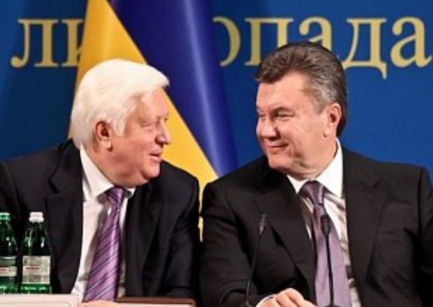 Зі списку осіб, на яких поширювалися санкції ЄС, виключені Віктор Янукович та Віктор Пшонка із синами