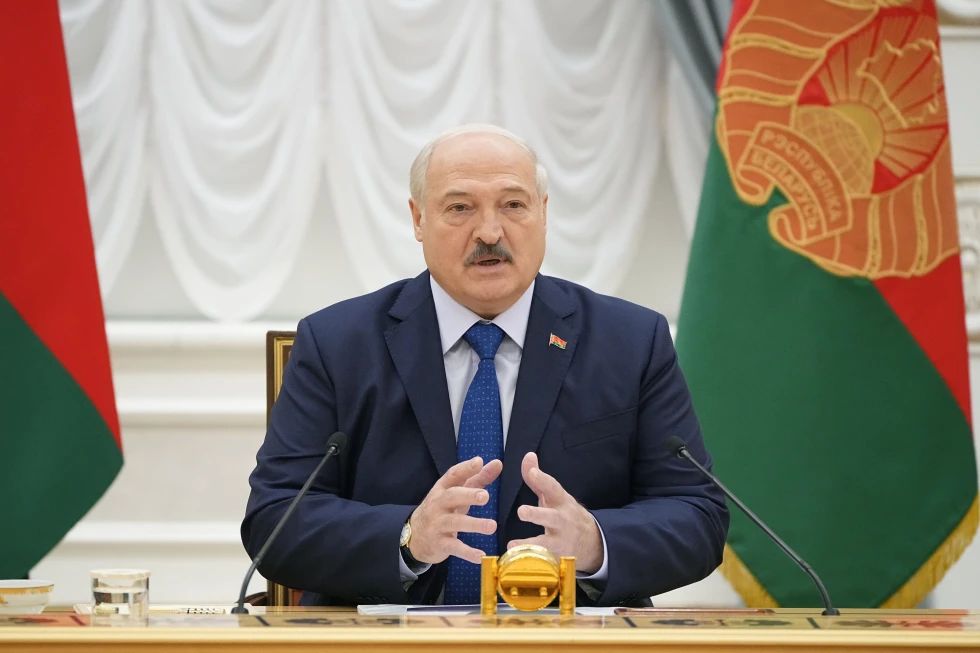 Депортованих дітей з України зустрічав особисто диктатор Лукашенко