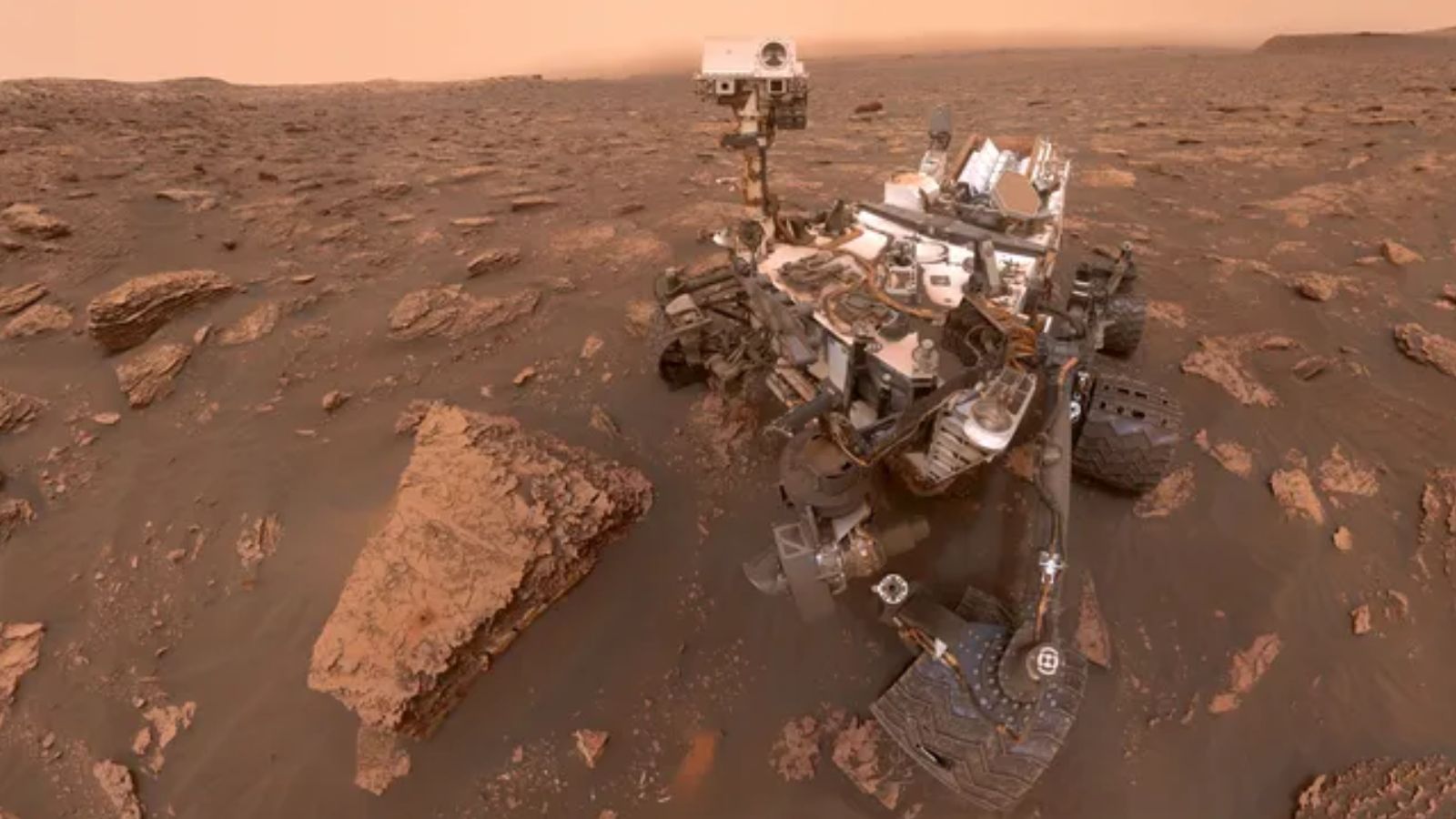 Плідний «простій»: Марсохід NASA Curiosity зняв Марс від світанку до заходу, фото