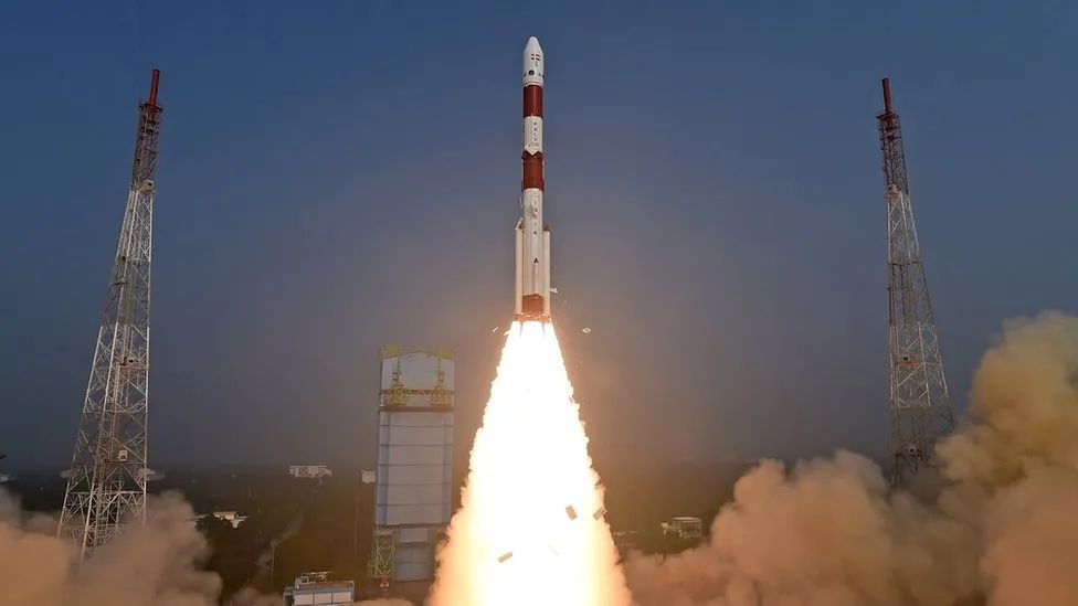 XpoSat: Індія запускає космічну місію для вивчення чорних дір/