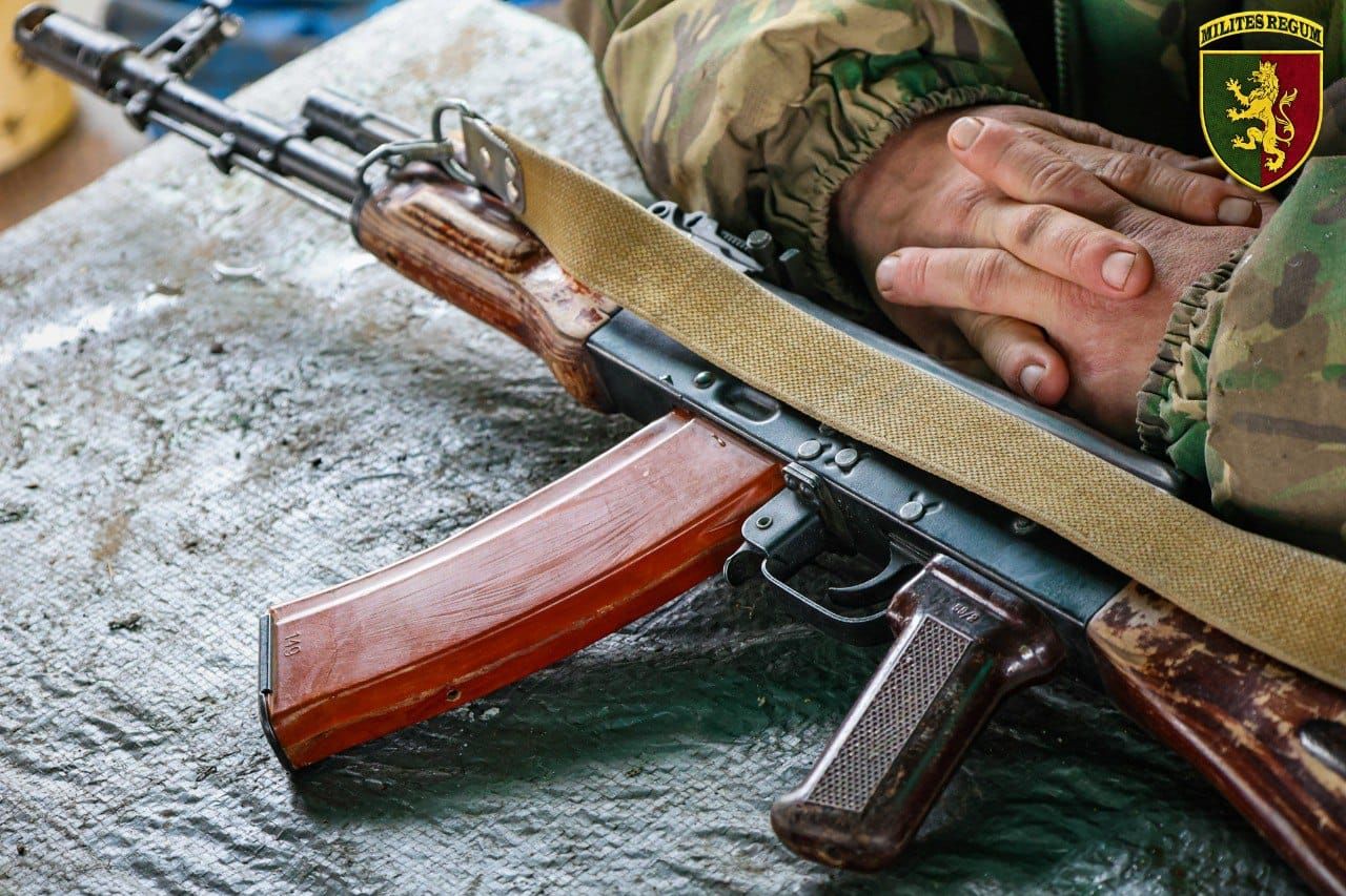 На Миколаївщині старшина розстріляв командира і покінчив життя самогубством