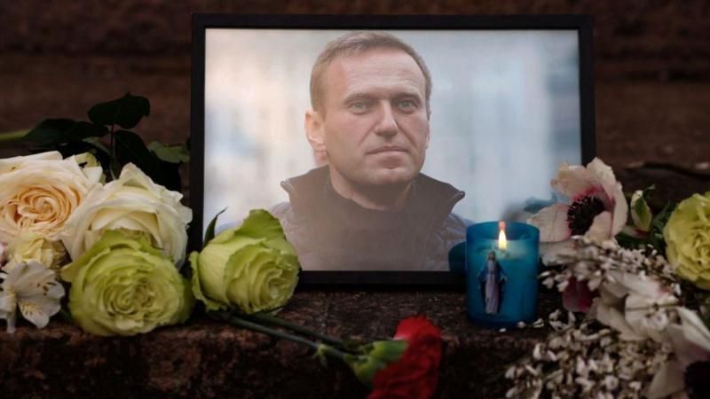 У перший день весни: Навального поховають у Москві